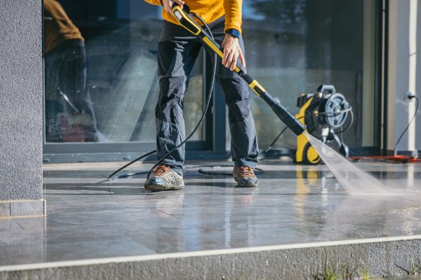 Concrete Cleaning in San Rafael