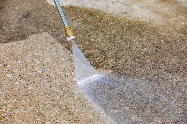 Cost of Driveway Pressure Cleaning in San Rafael