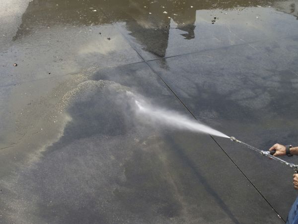 Cost of Exterior Floor Cleaning in San Rafael