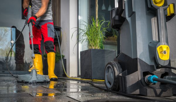 Commercial Pressure Cleaning in San Rafael