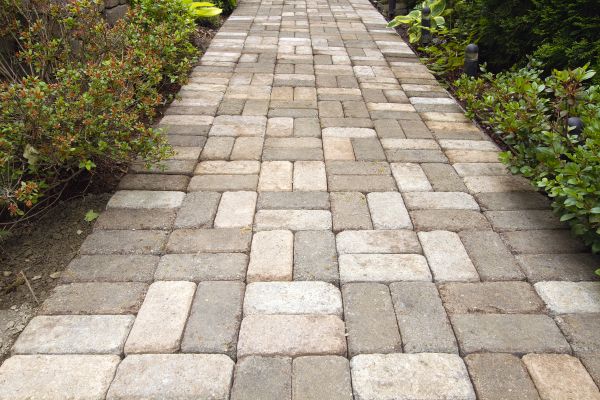 Cost of Paver Walkway Cleaning in San Rafael