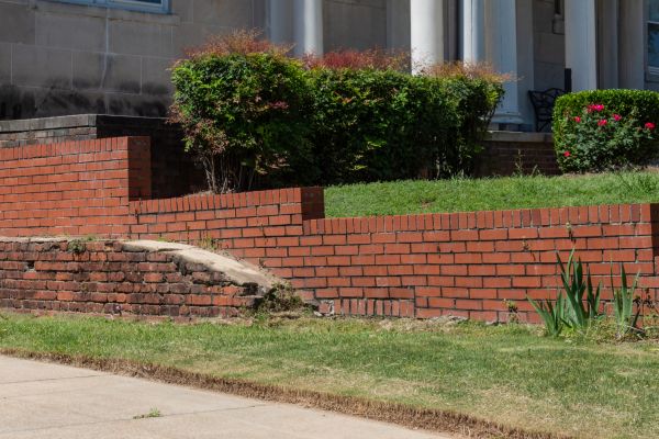 Cost of Retaining Wall Cleaning in San Rafael