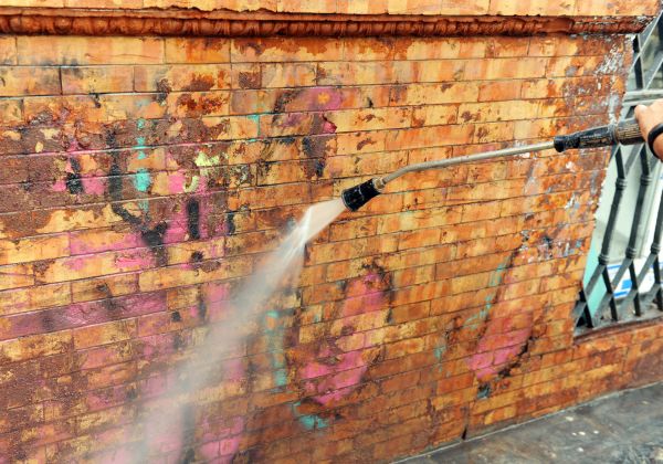 Cost of Brick Graffiti Cleaning in San Rafael